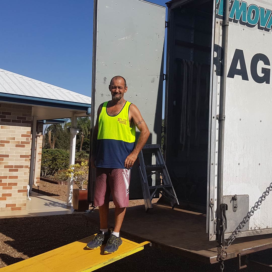 Packing and moving service